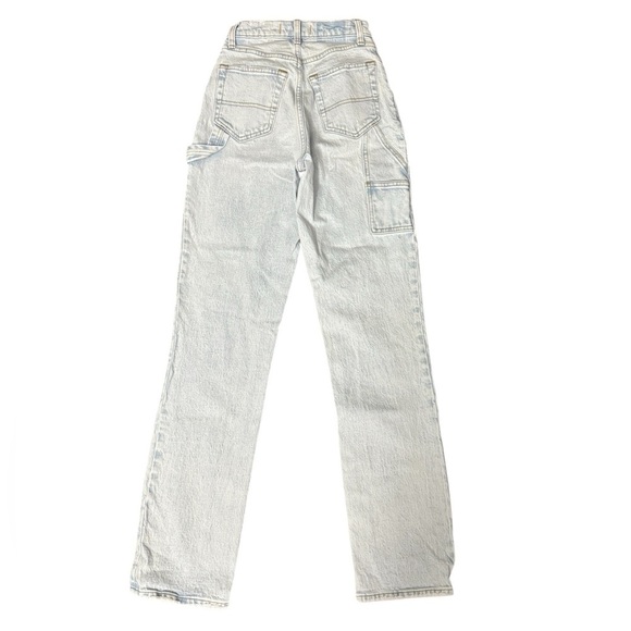 Abercrombie & Fitch Curve Love 90’s Straight Ultra High Rise Jeans Size 24 - Picture 2 of 4